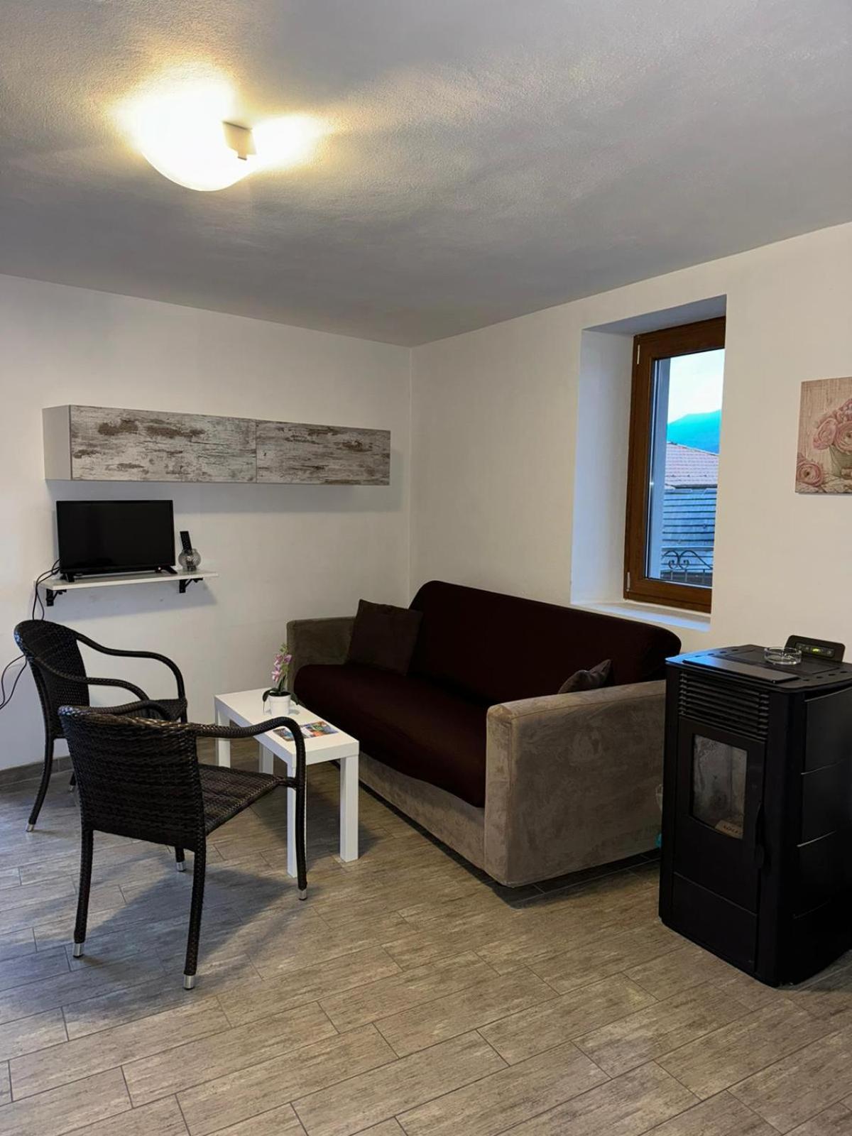 Rustico Maria Apartment Vercana Exterior photo